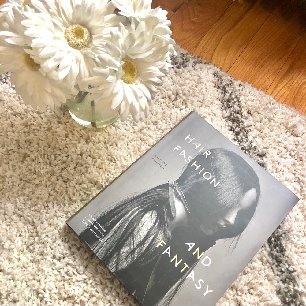 🌾 *Autographed* Hair: Fashion and Fantasy